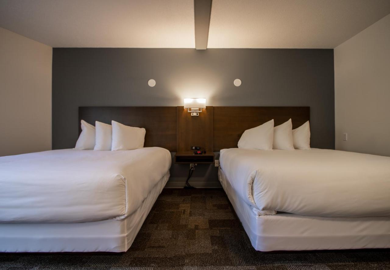 Bedrock Motel Mayo Landing Eksteriør bilde